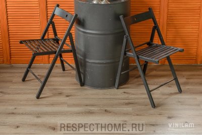 Клеевая кварц-виниловая плитка VINILAM Glue Дуб Дамп 188*1228*2.5 (4.16 м2)