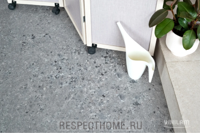 Клеевая кварц-виниловая плитка VINILAM Террацо 2,5х475х950 (4,513м2)